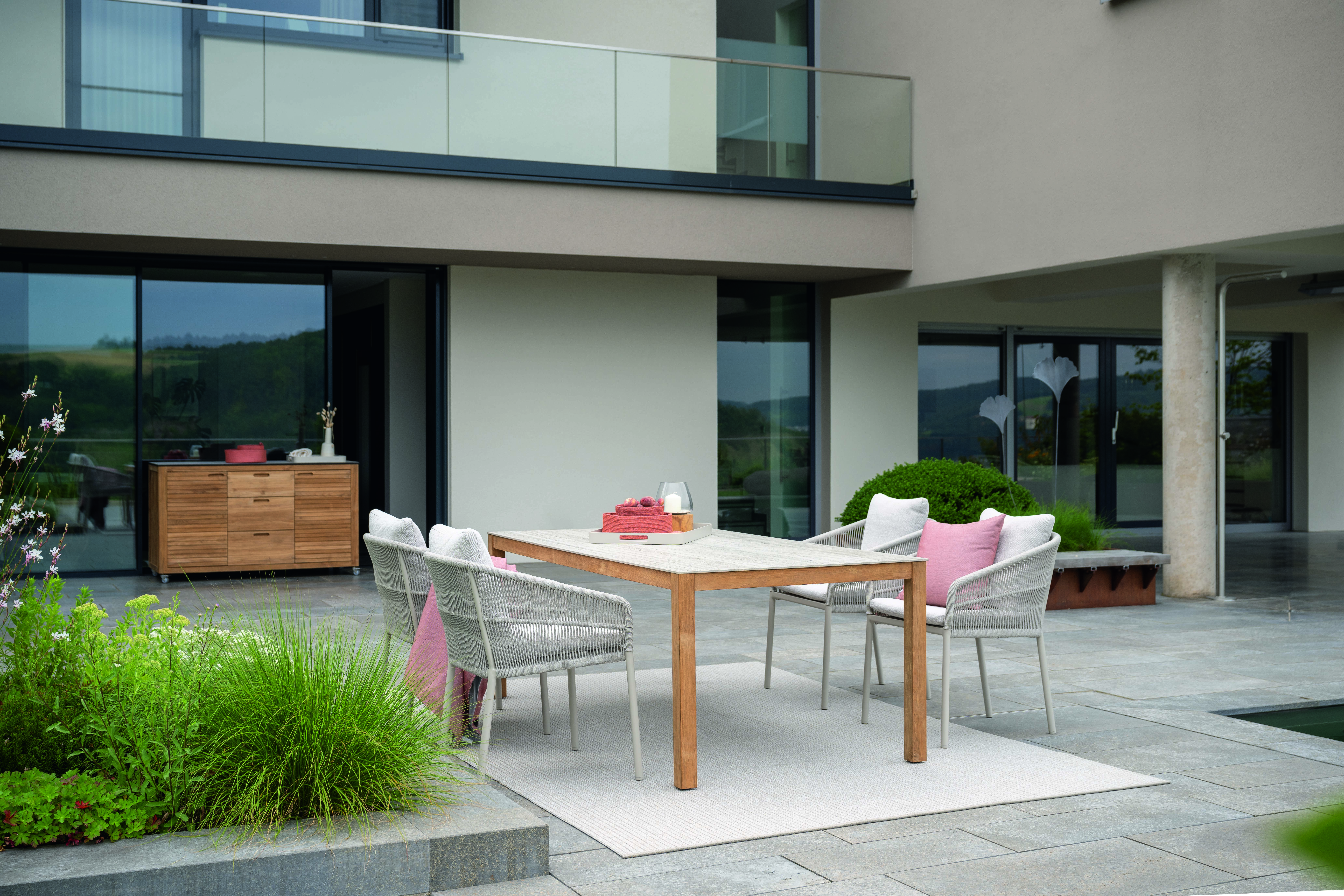STERN Gartentisch