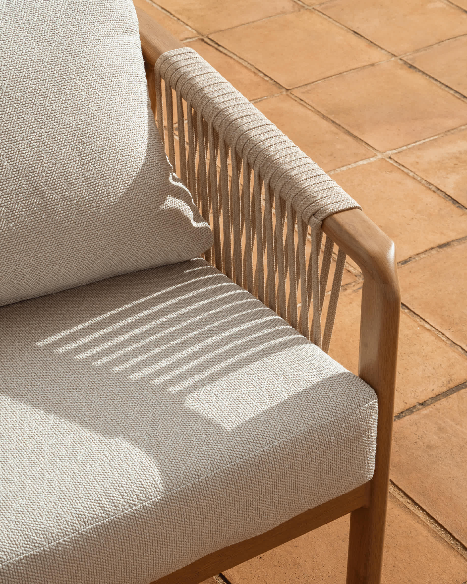 KAVE HOME Ensemble de salon de jardin SIRTE