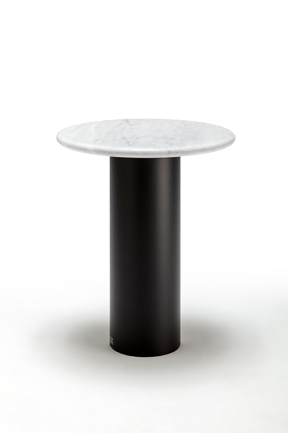 ROLF BENZ Couchtisch 972