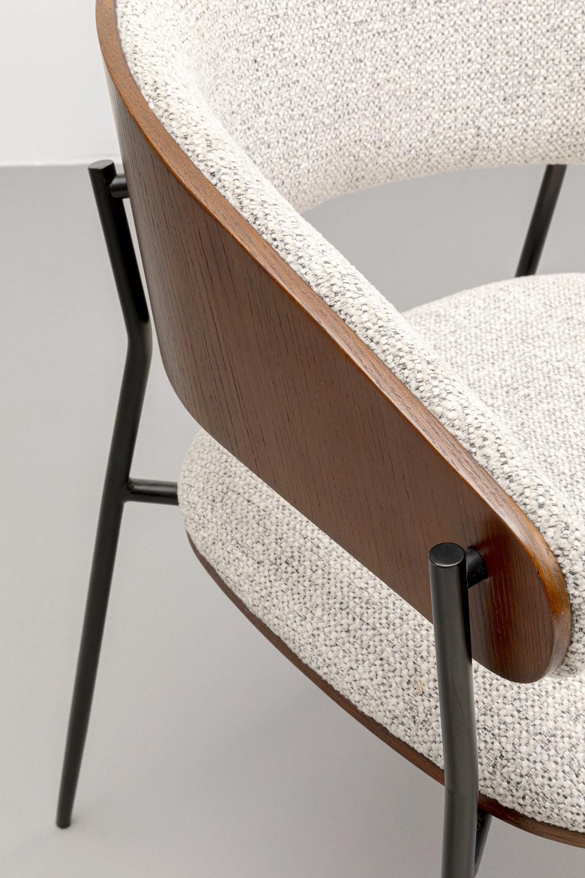 KARE chair CINDY