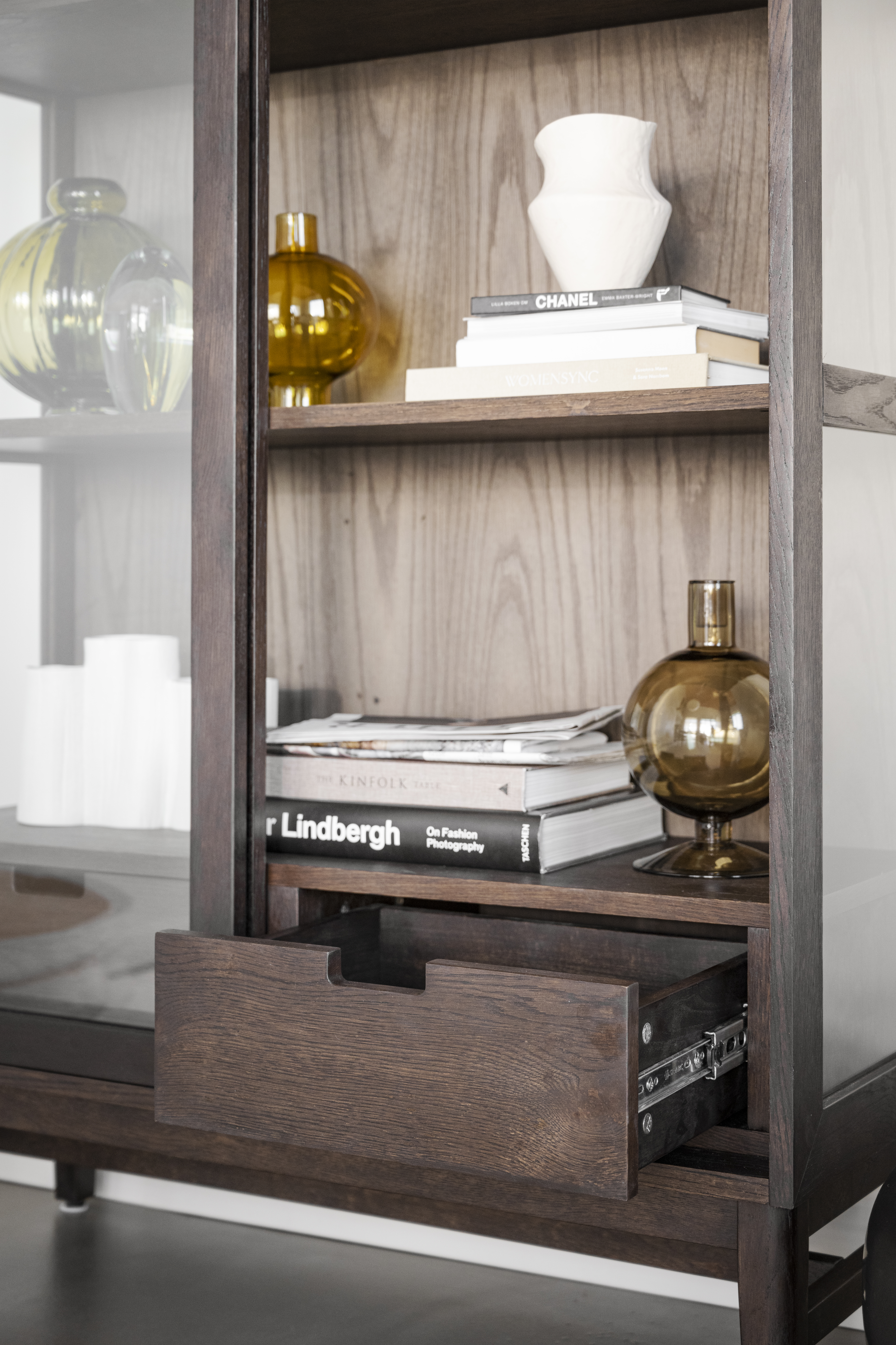 ROWICO Vitrine HAZELTON