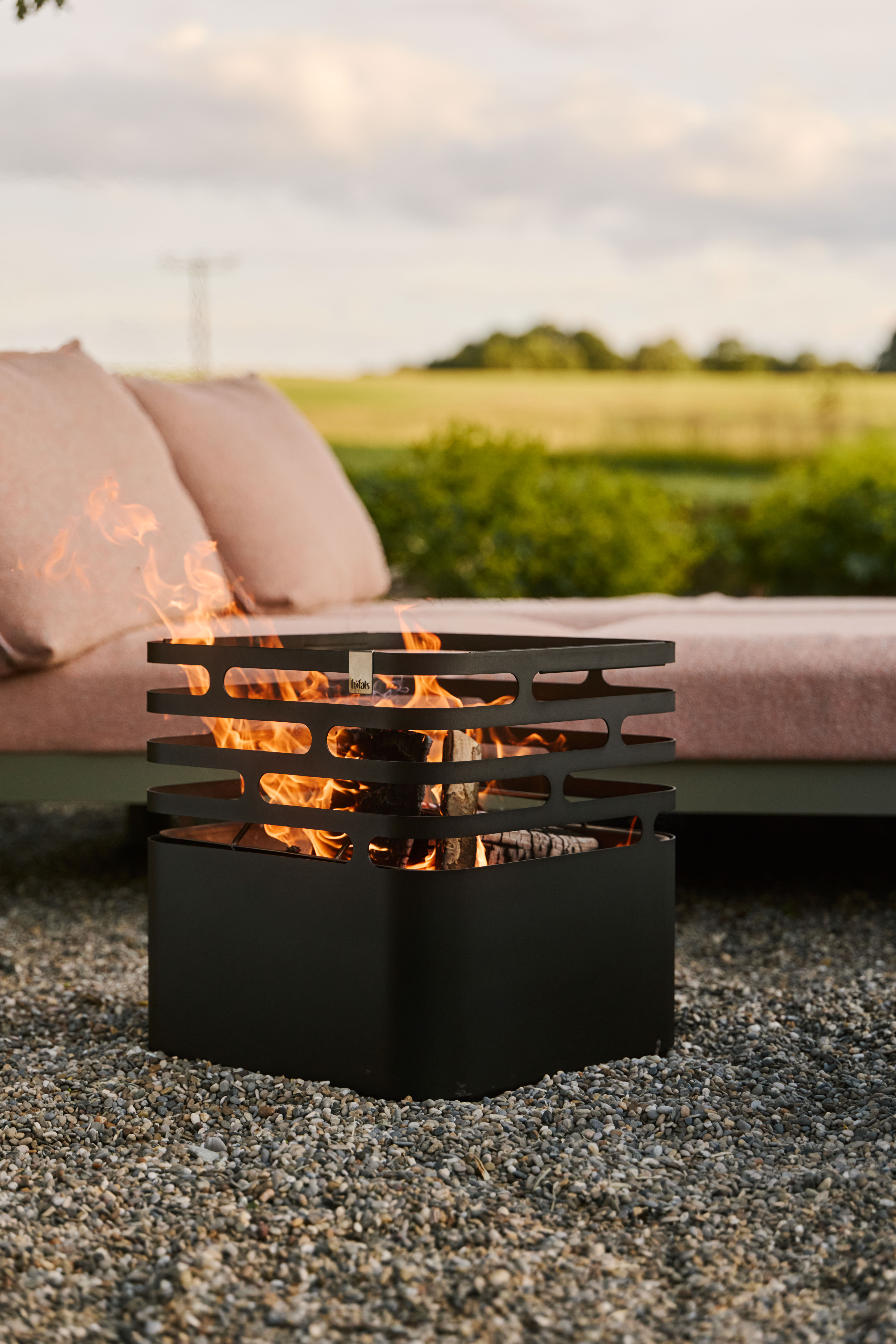 HÖFATS Feuerkorb CUBE