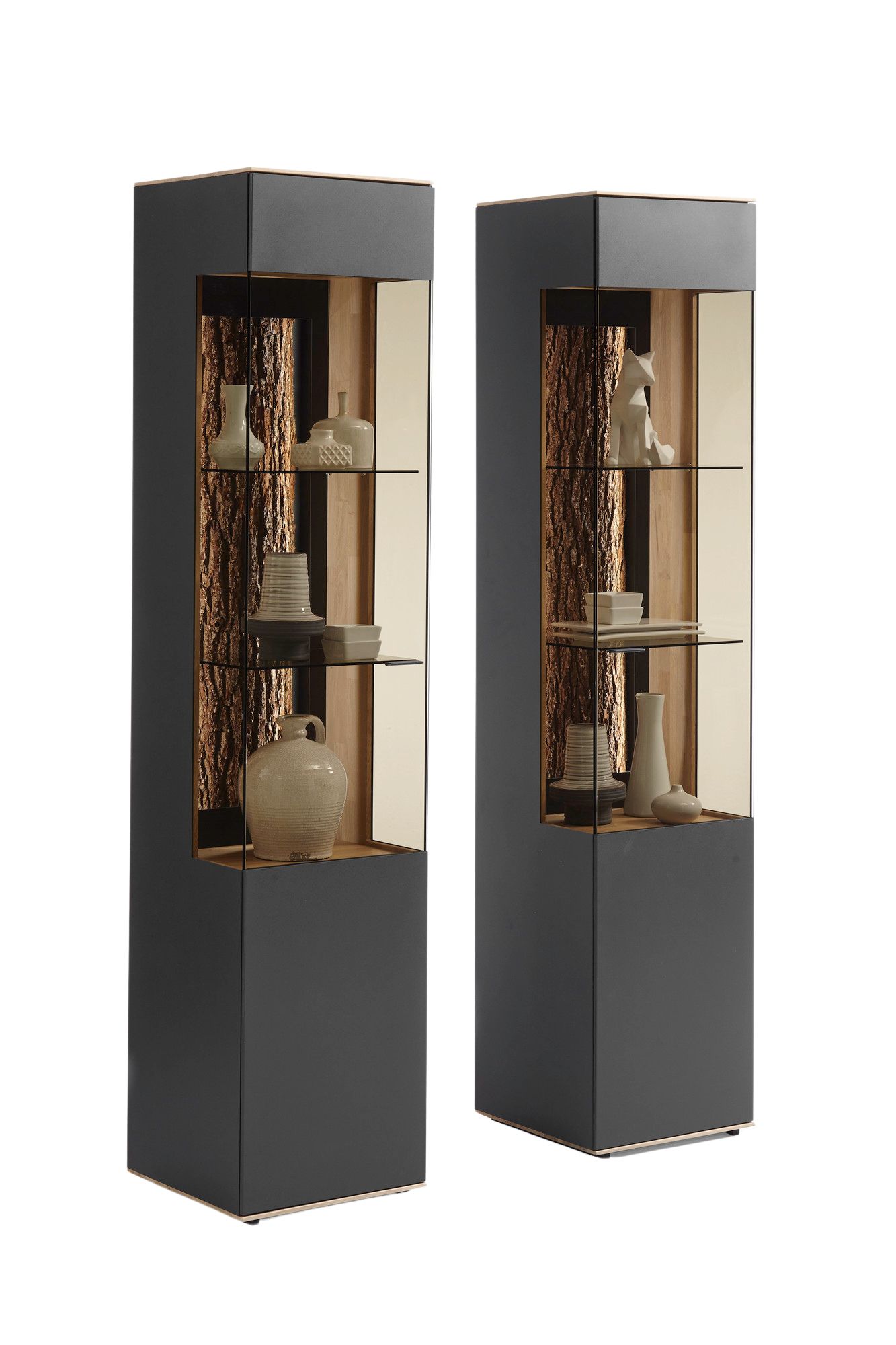 HARTMANN RUNA display case