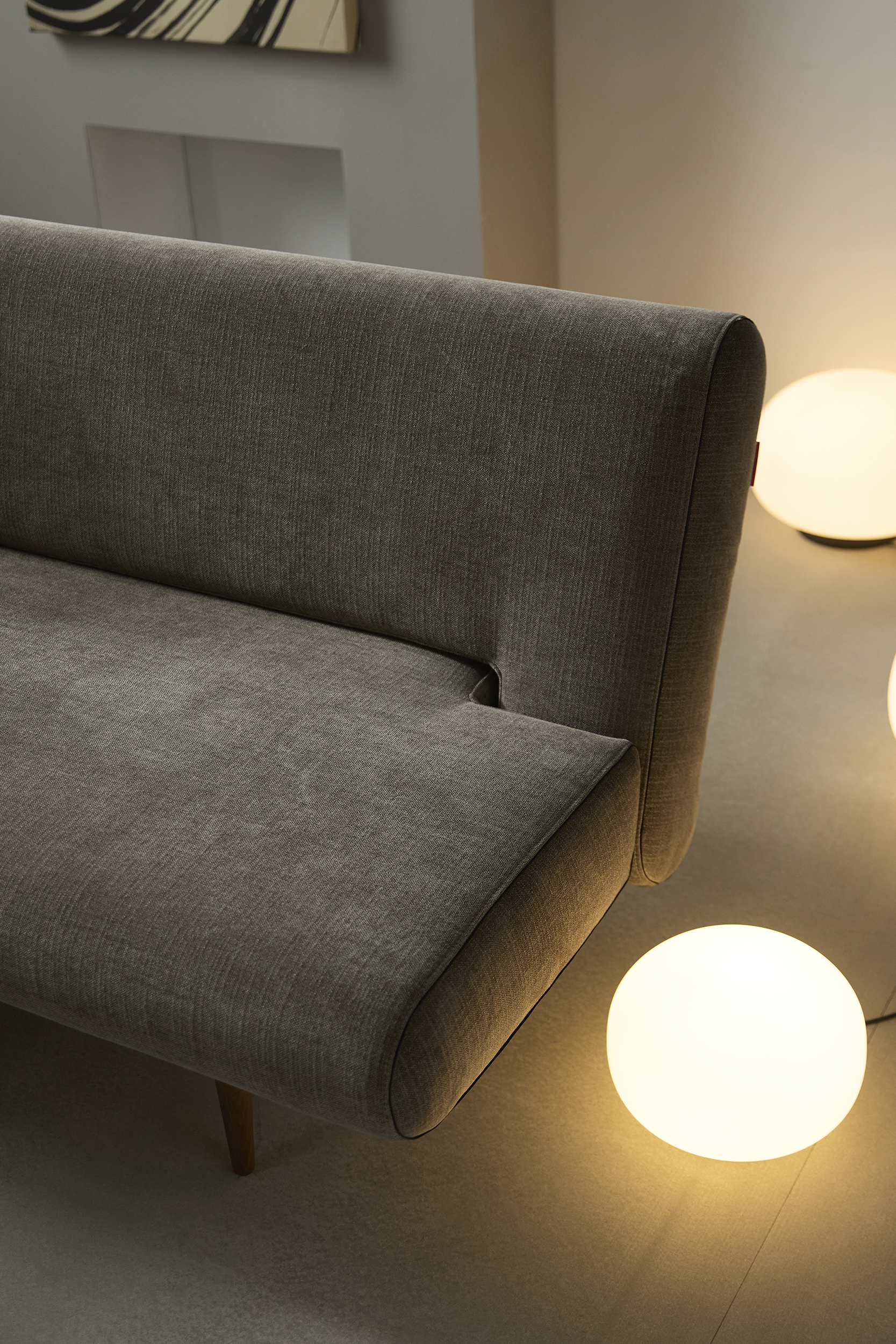 INNOVATION LIVING Canapé fonctionnel UNFURL