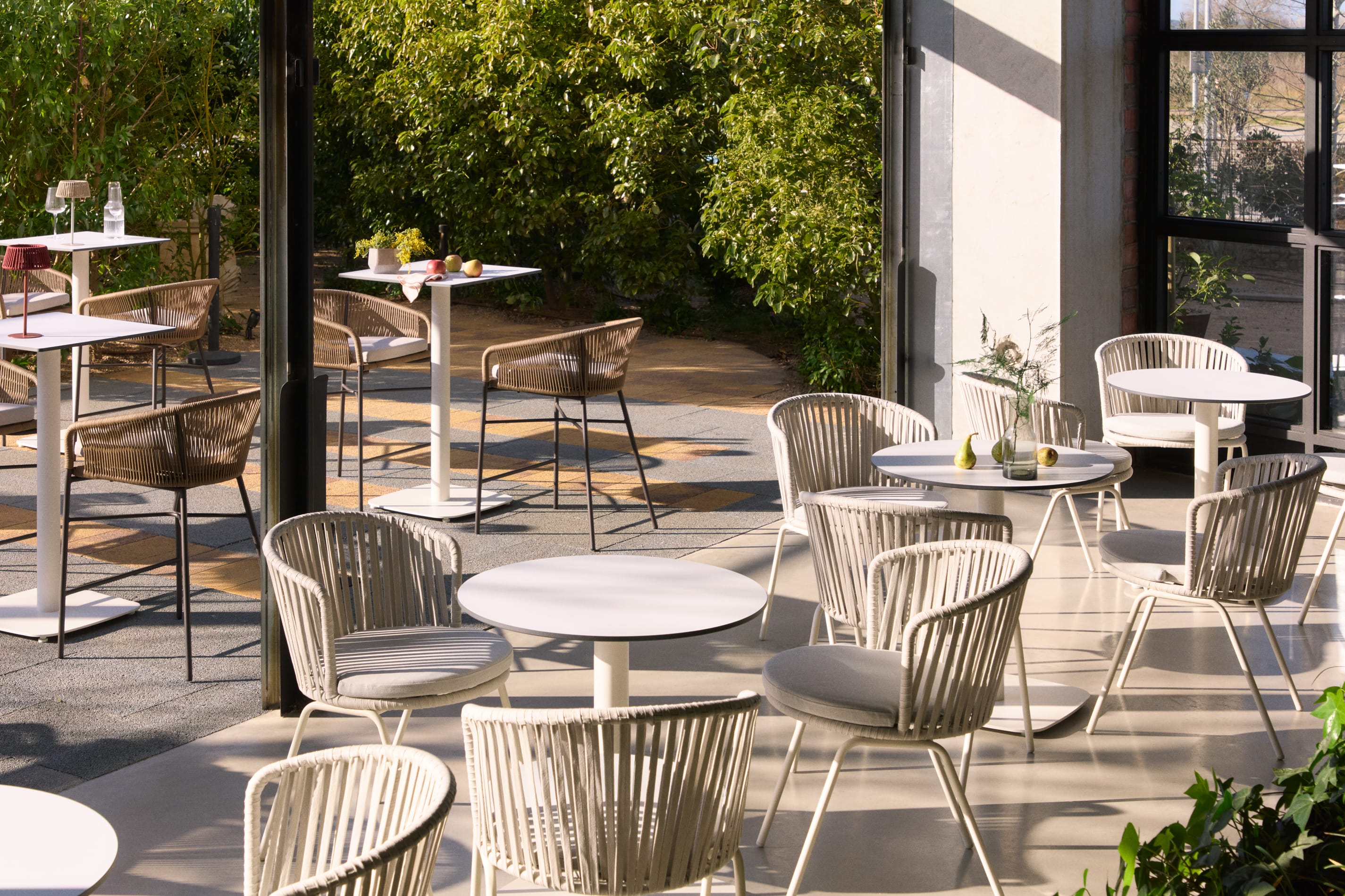 KAVE HOME Tisch DINA