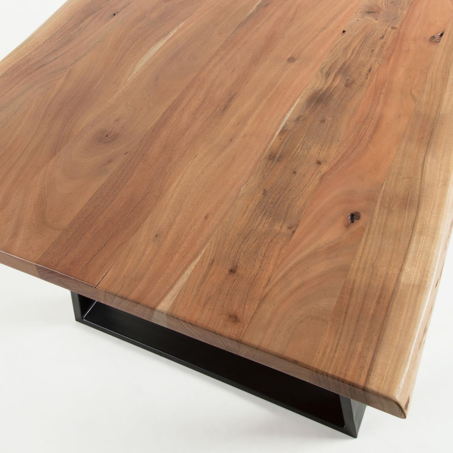 KAVE HOME ALAIA dining table