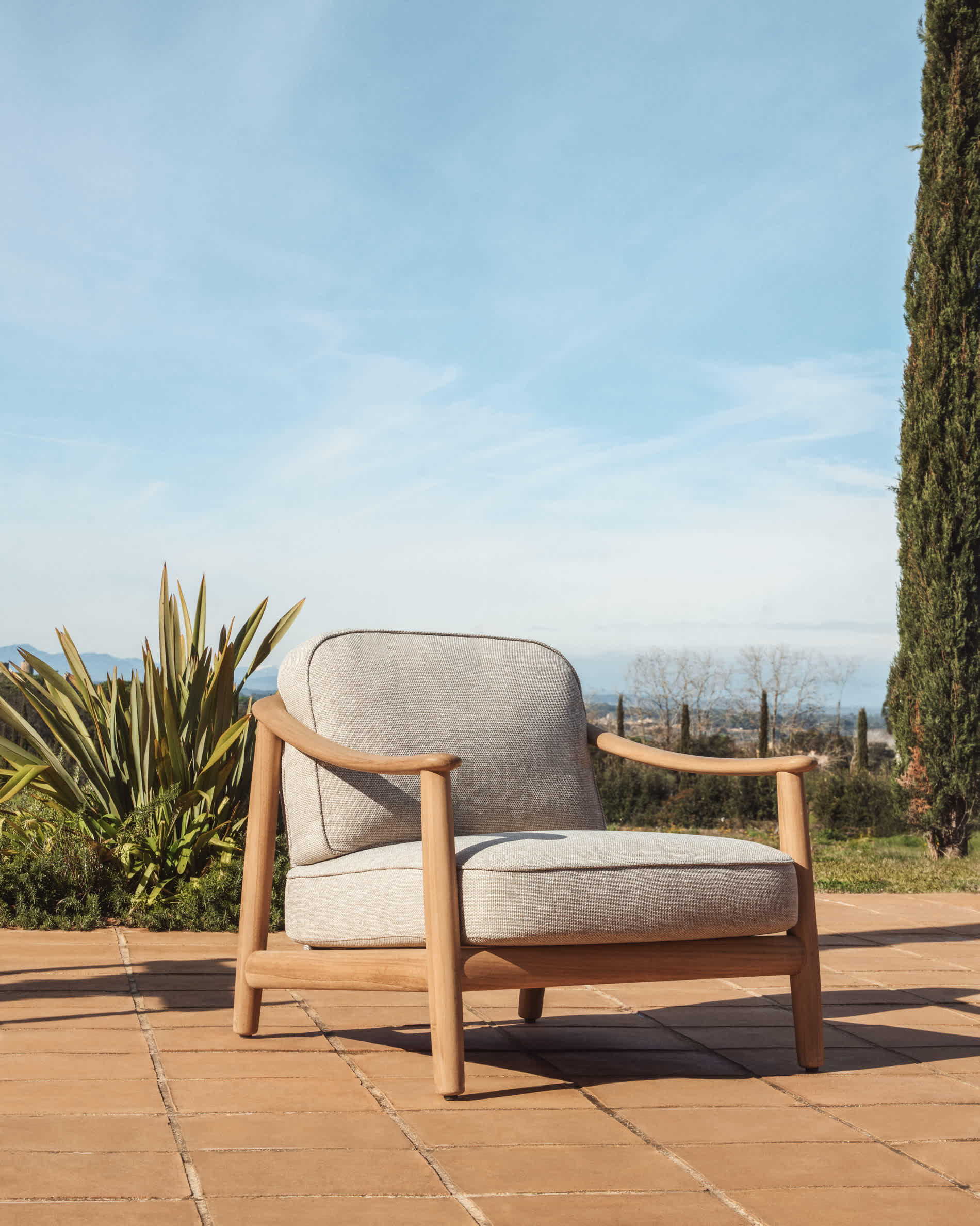 KAVE HOME ELUNDA garden armchair