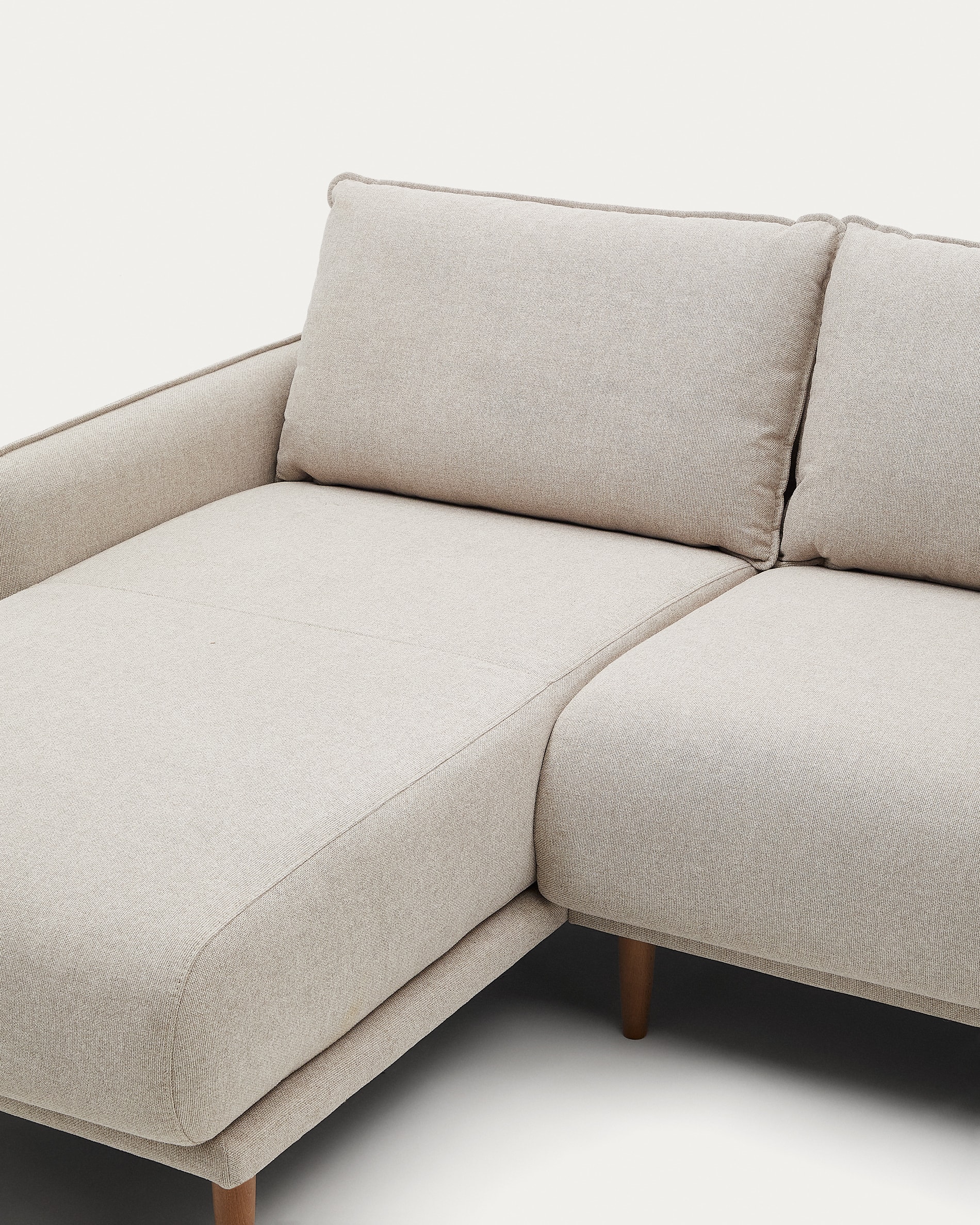 KAVE HOME Sofa CARLOTA